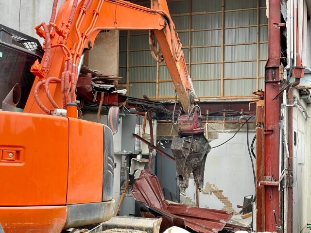 鉄骨造の解体工事が高額理由
